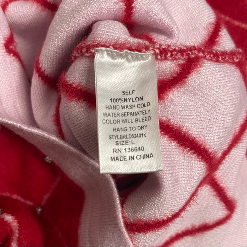 Red pink fuzzy sweater mini dress diamond pattern rhinestones details & pockets - Picture 10 of 10